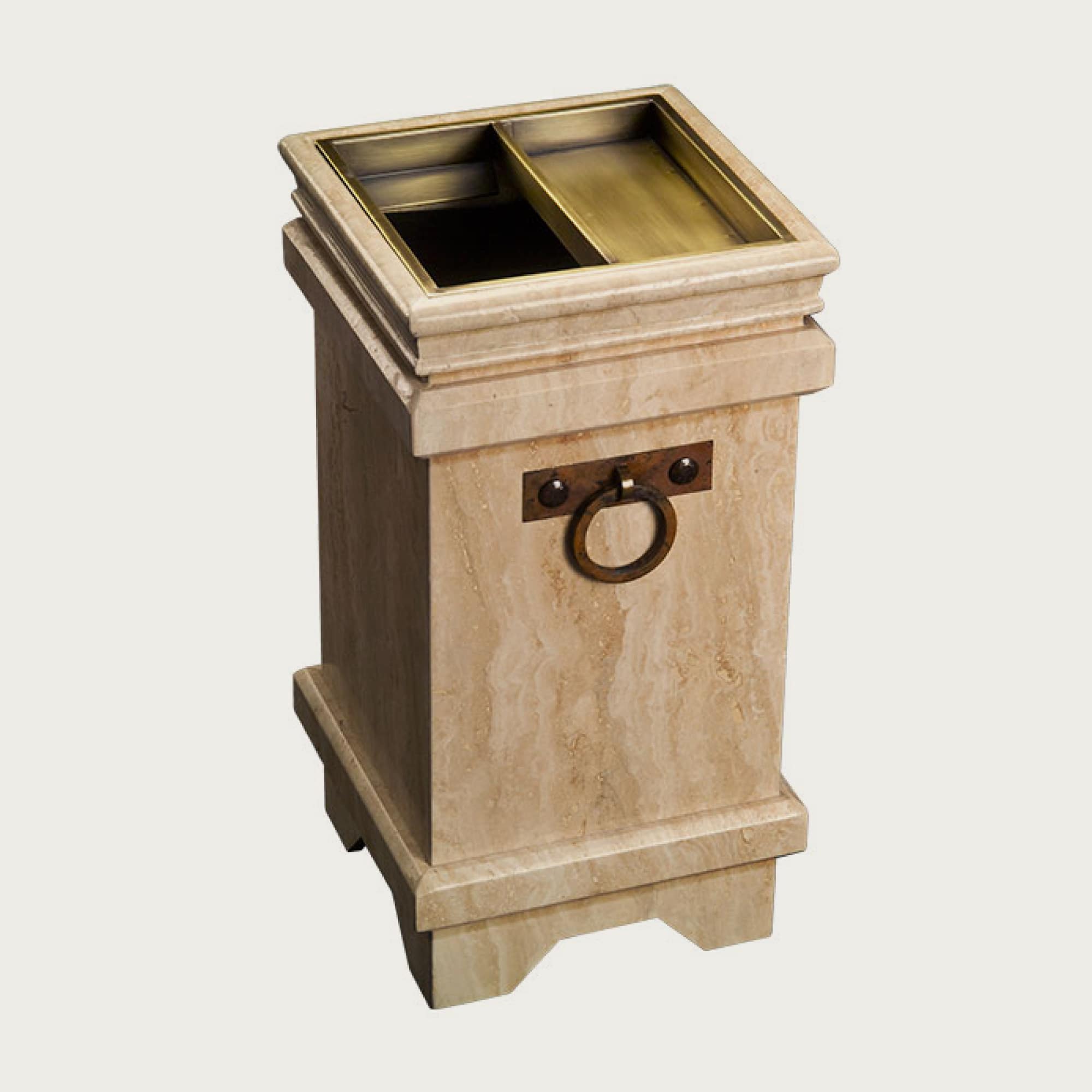 Kremlin Ash / Trash Receptacle