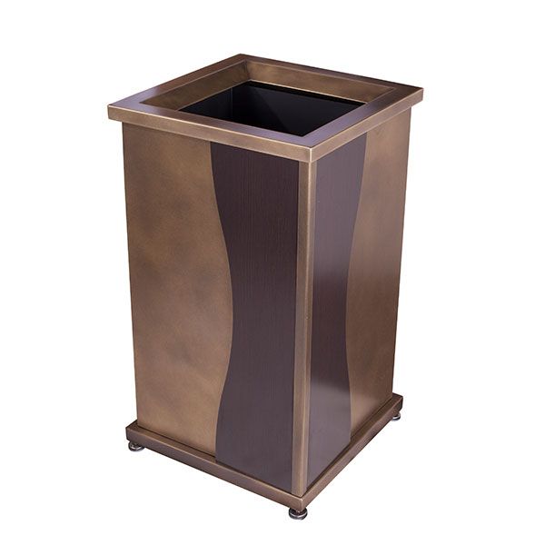 Barcelona Ash Trash Sq.